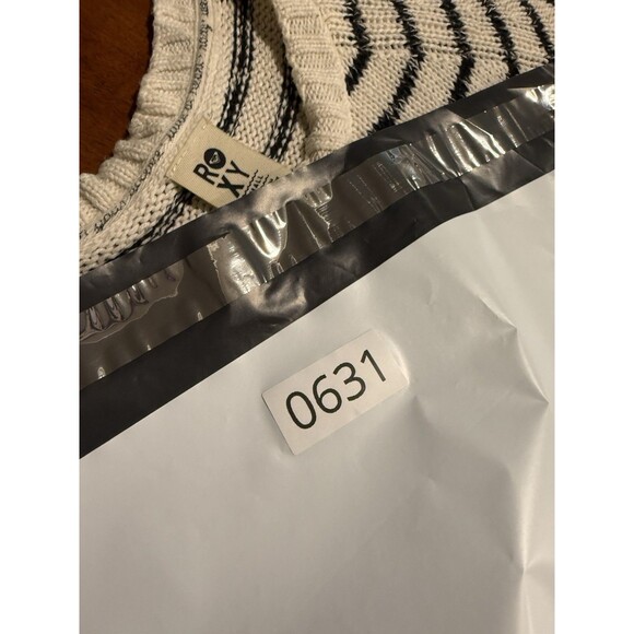 Y2K Roxy Grey White Striped Sweater Small Knit Long Sleeve S Block Top Tunic - Picture 10 of 10